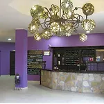 فندق Acebos 3*