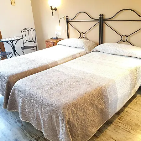 Hotel Acebos Arriondas