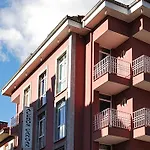 Acebos Hotel